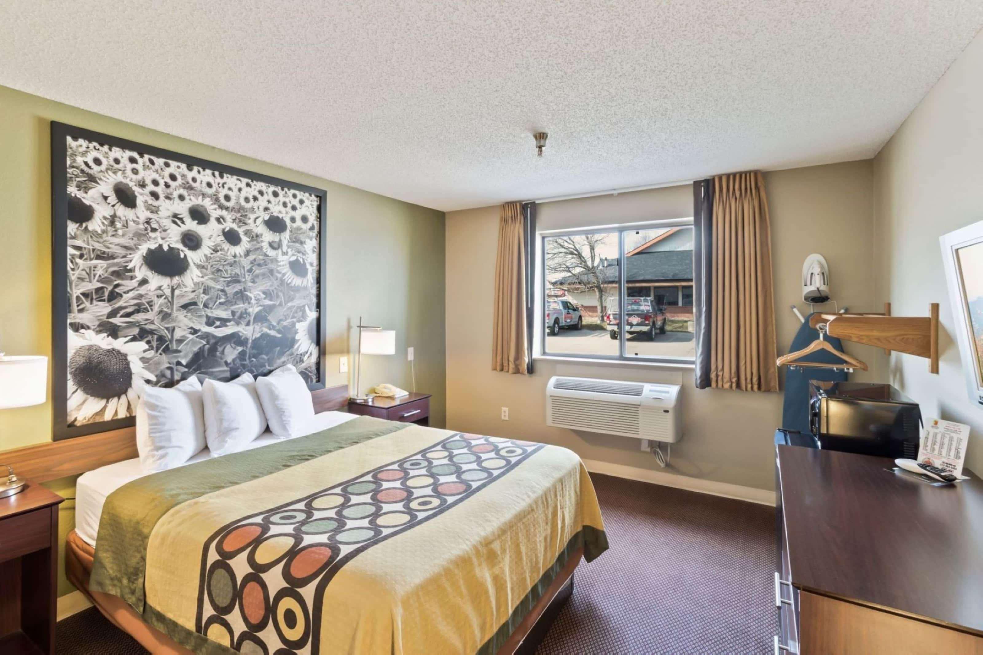 Super 8 By Wyndham Ankeny/Des Moines Area Hotel Bagian luar foto