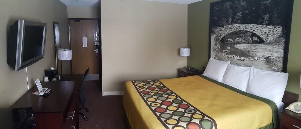 Super 8 By Wyndham Ankeny/Des Moines Area Hotel Bagian luar foto